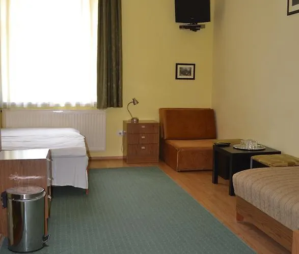 Motel Lokomotiv Eger