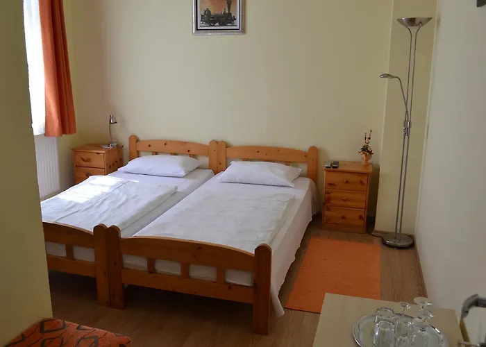 Lokomotiv Motel Eger